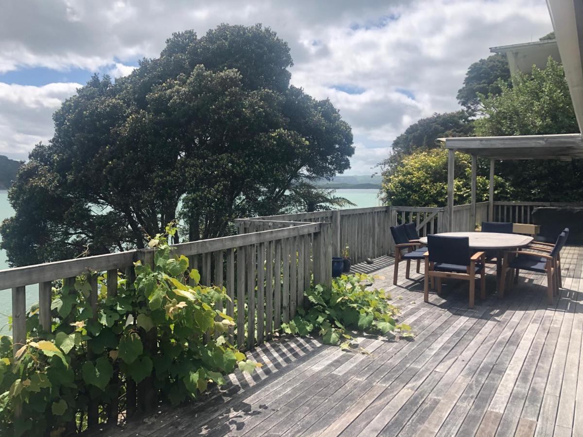 Bay View Bach Villa Raglan Eksteriør bilde